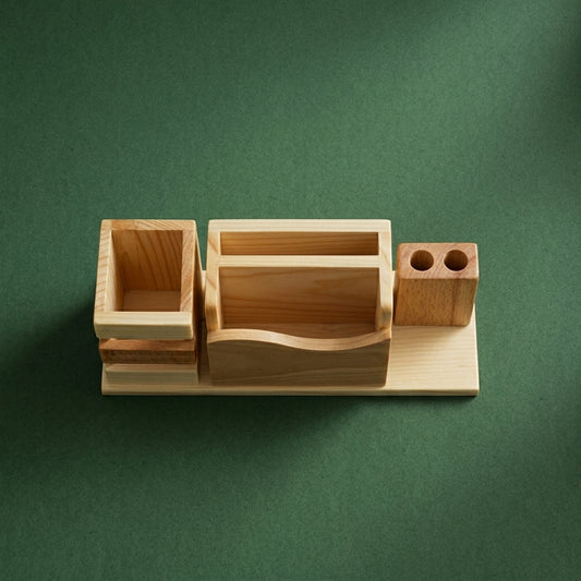 Executive Beechwood 4-in-1 Desktop Suite - Personalized Gift Set